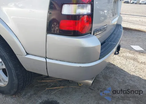 2007 Ford Explorer Xlt z USA, uszkodzony, nr VIN 1FMEU73E77UB46422